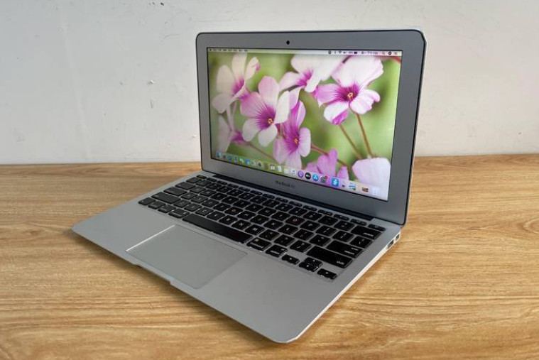 苹果MacBook air(md711A)超薄笔记